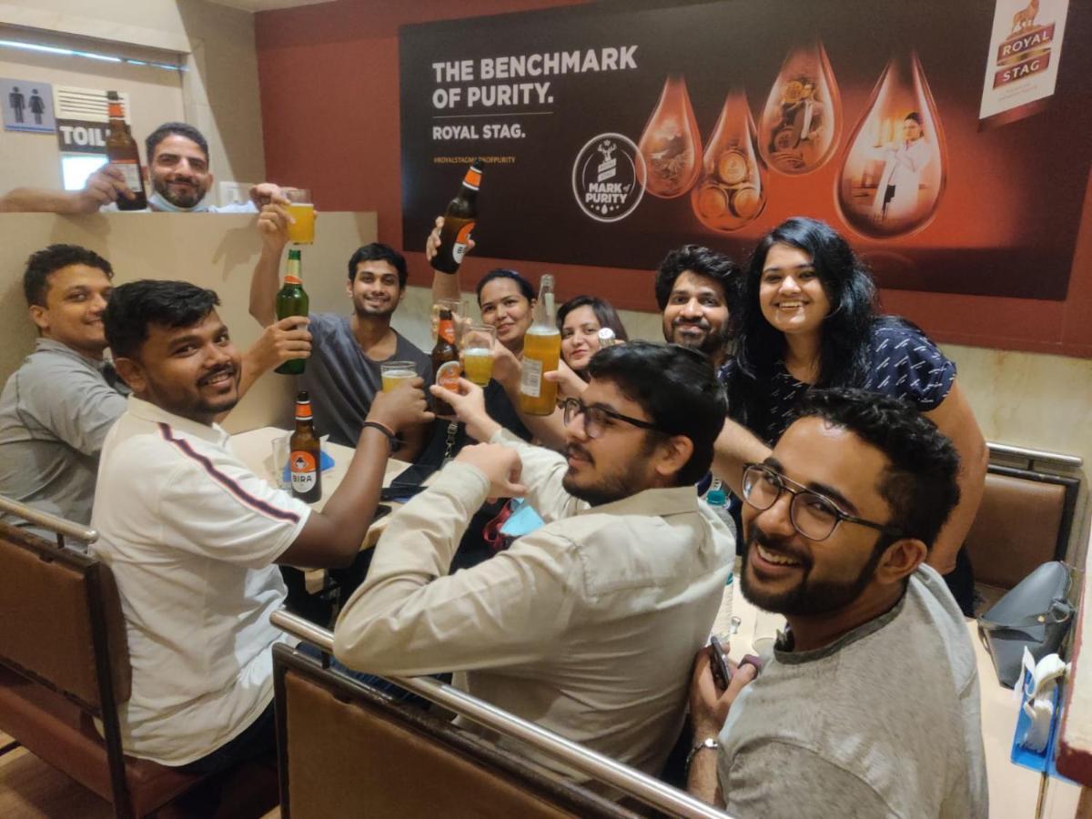 Nap Manor Hostels Bombay Eksteriør billede