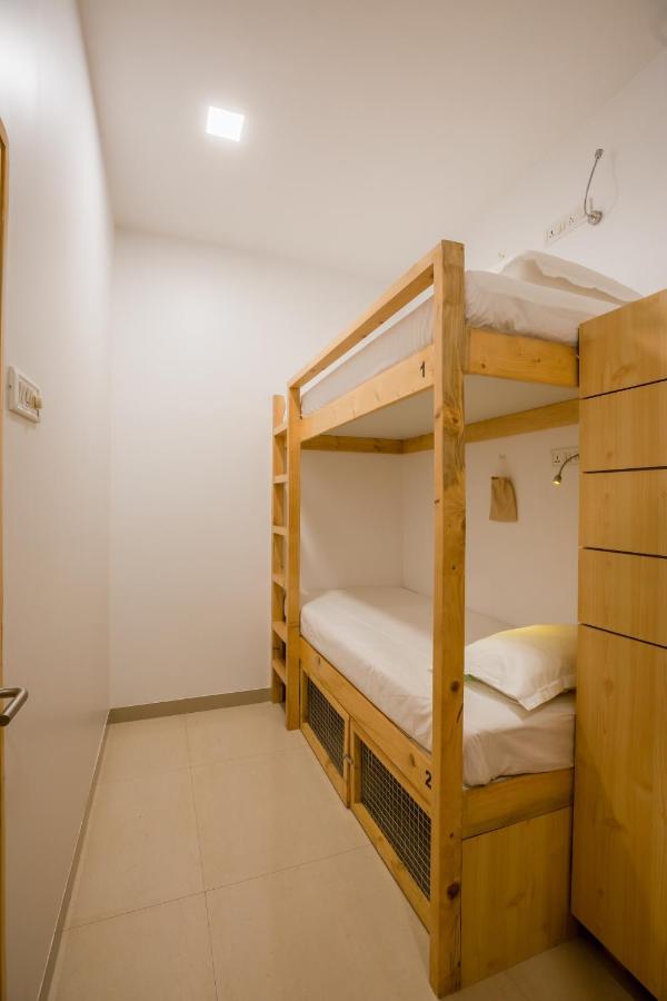 Nap Manor Hostels Bombay Eksteriør billede