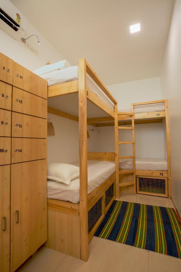 Nap Manor Hostels Bombay Eksteriør billede