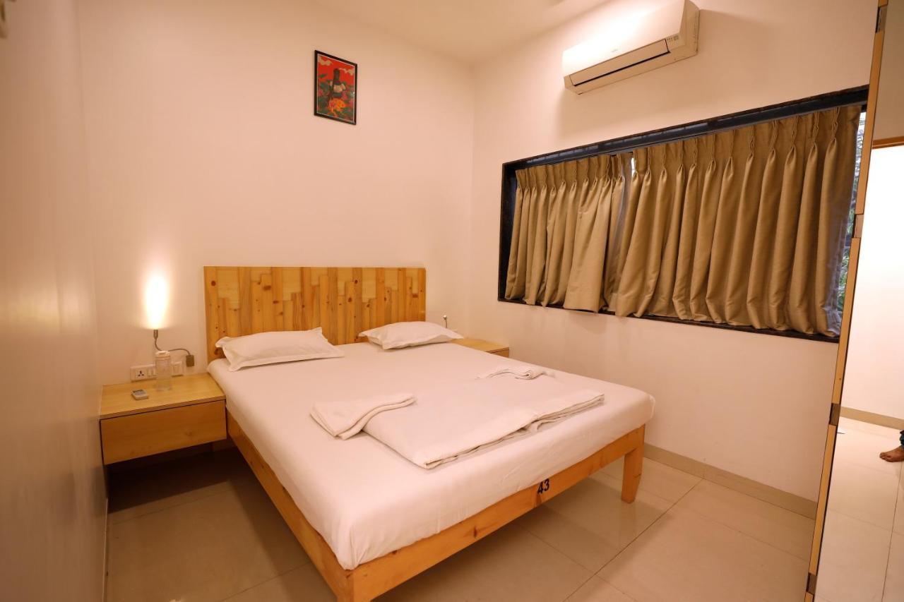 Nap Manor Hostels Bombay Eksteriør billede